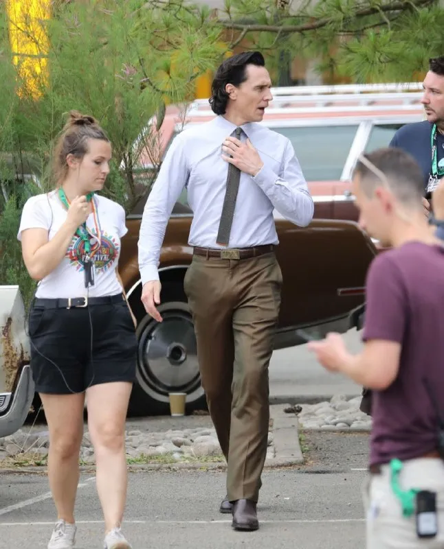 'Loki Season 2' reveals new set photos, Tom Hiddleston's smile is infectious | FMV6