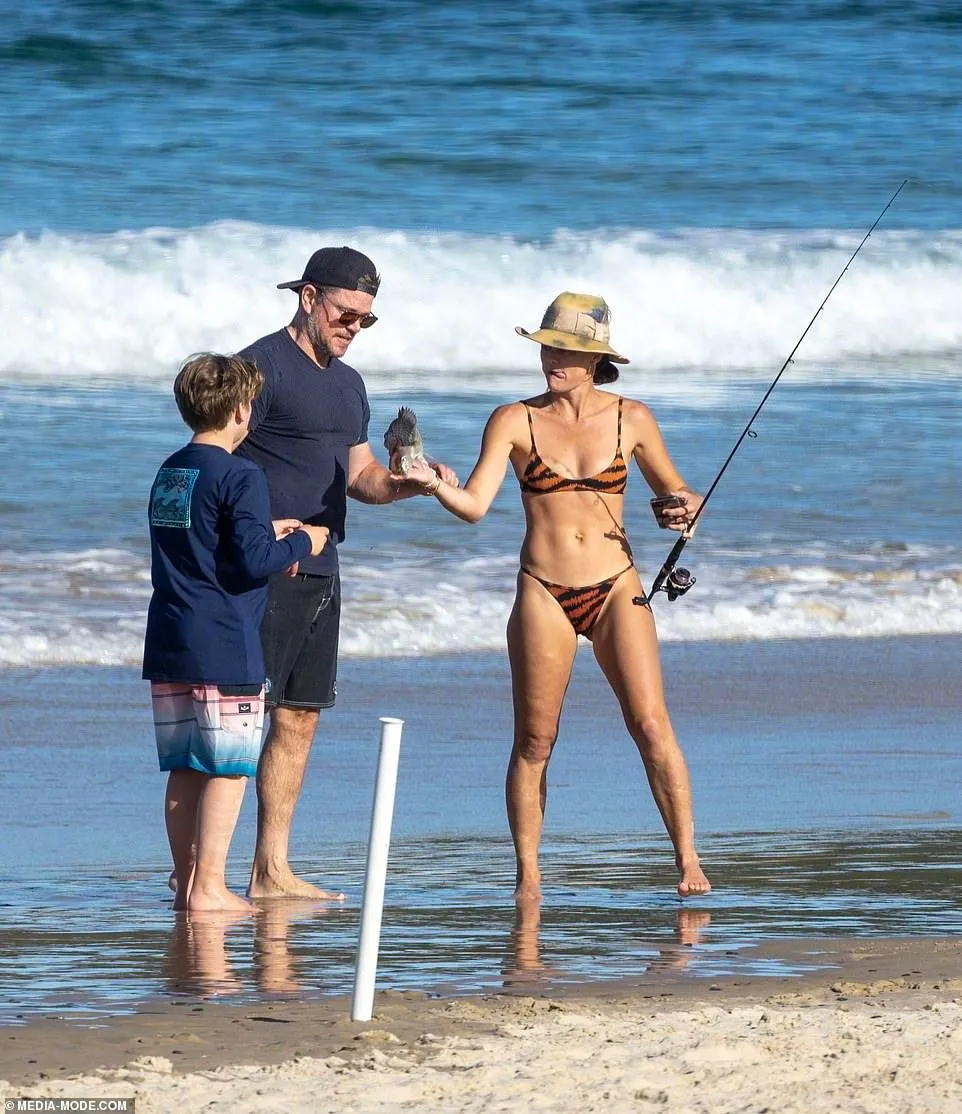 Matt Damon on holiday in Byron Bay with family and friends | FMV6