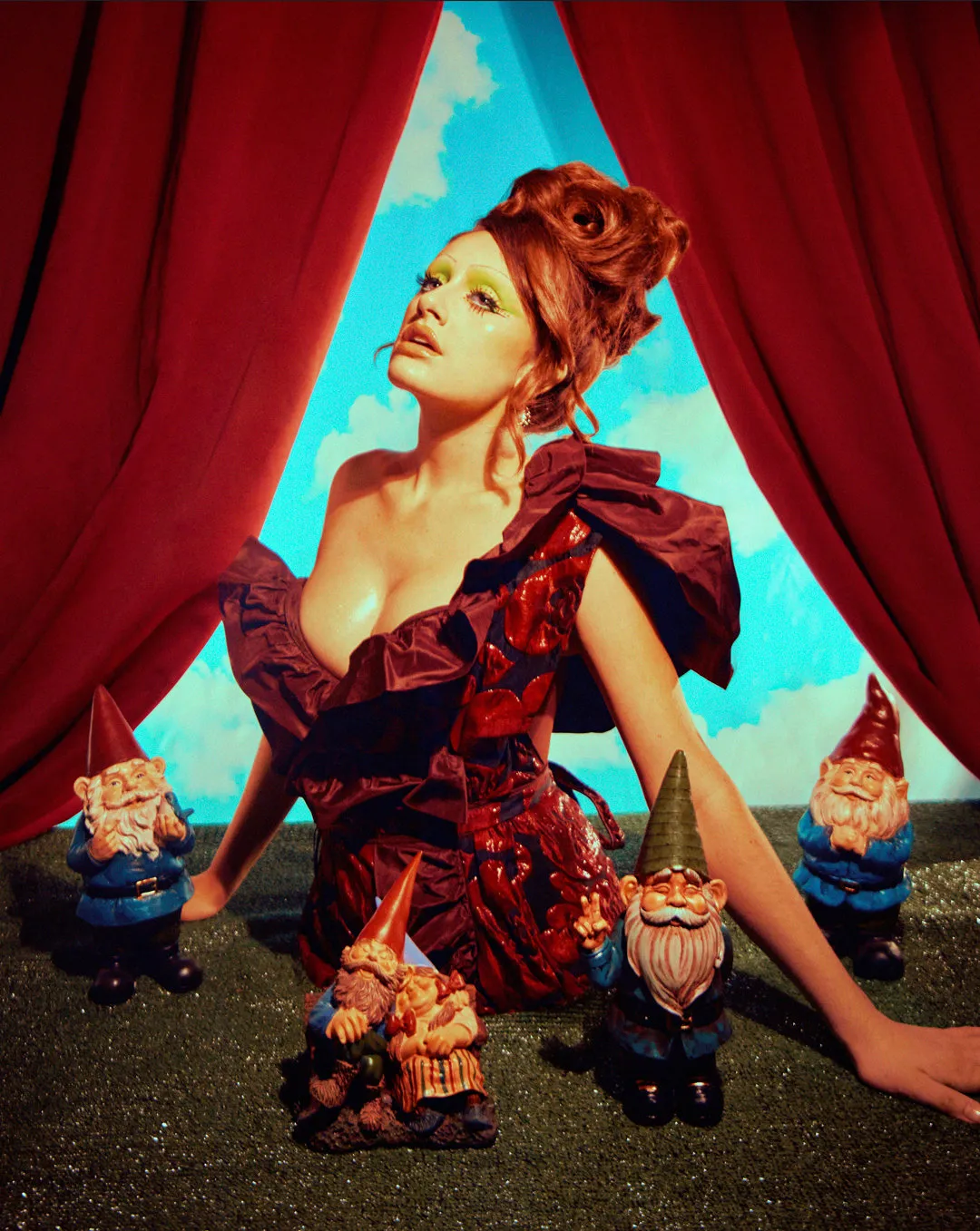 Rachel Sennott, "Polyester" magazine new photo | FMV6