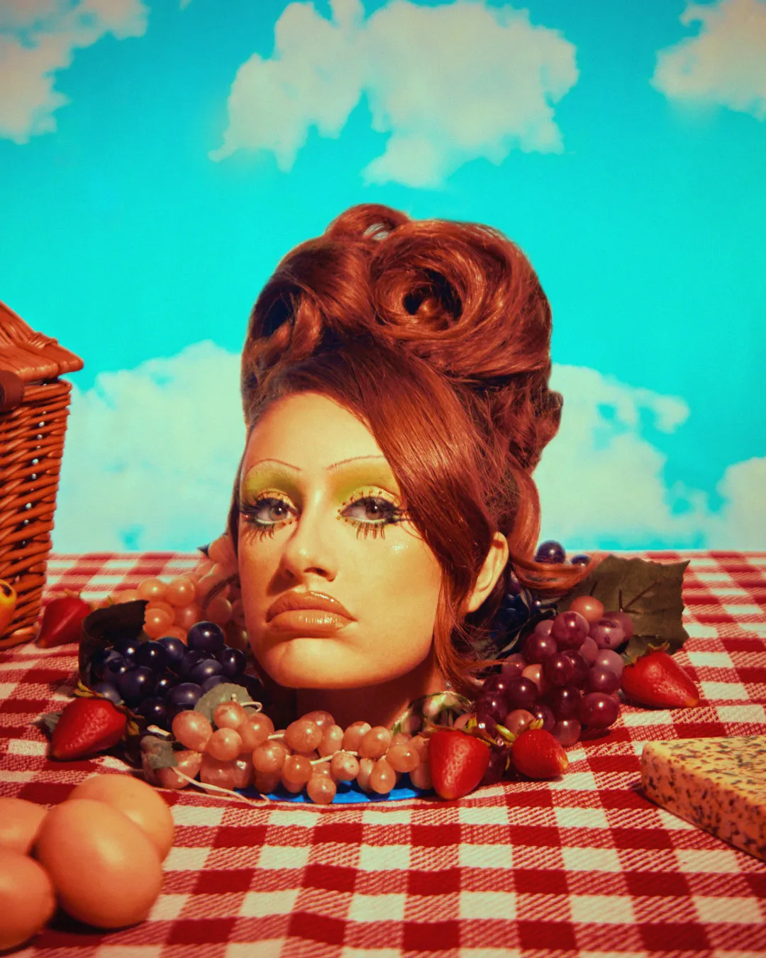 Rachel Sennott, "Polyester" magazine new photo | FMV6