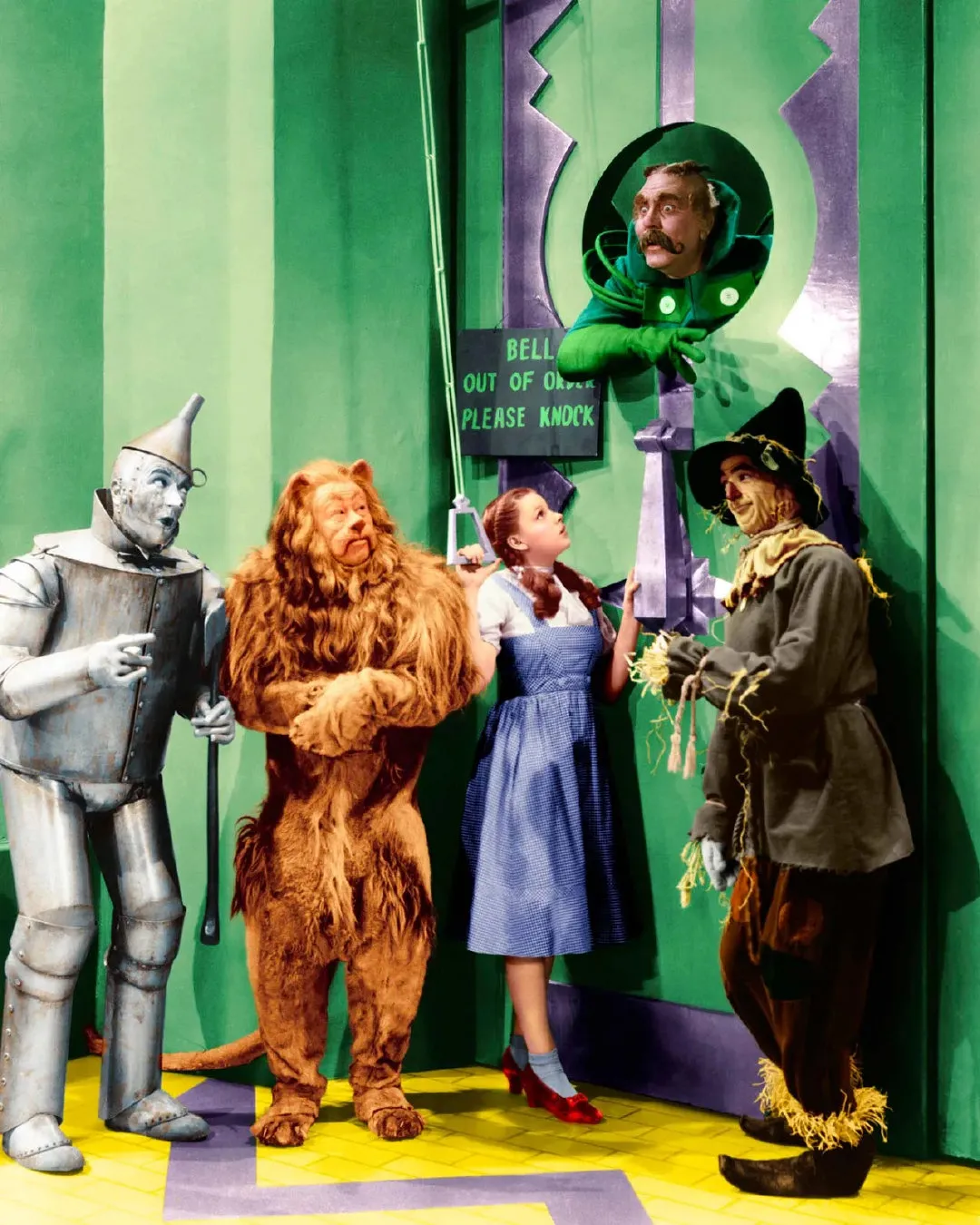 Warner Bros to produce new version of 'The Wizard of Oz‎' with Kenya Barris as director and writer | FMV6