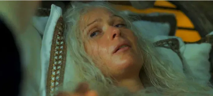 Why is the childbirth scene in episode 1 of 'House of the Dragon' so important? | FMV6