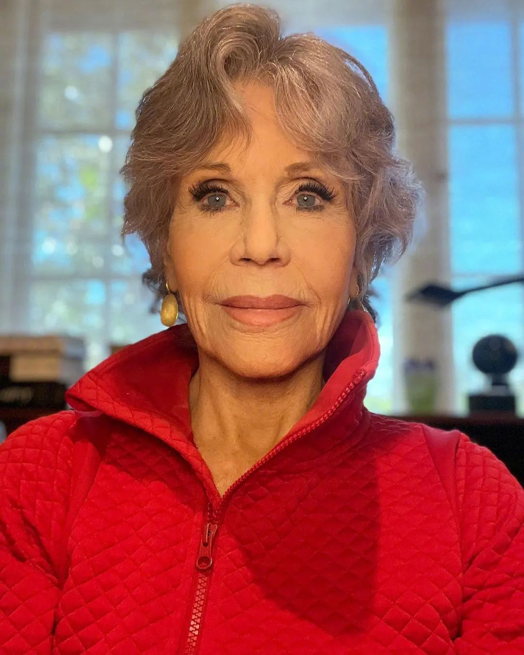 84-year-old Jane Fonda reveals she has non-Hodgkinlymphoma | FMV6