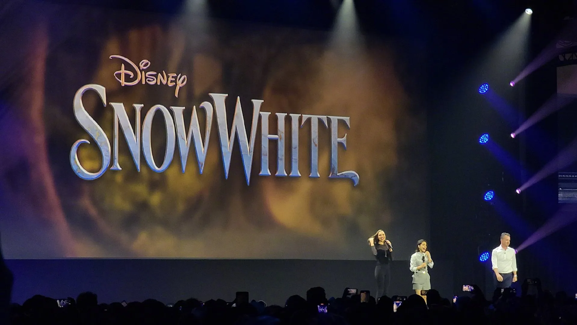 Disney's live-action film 'Snow White' will be released in 2024 | FMV6