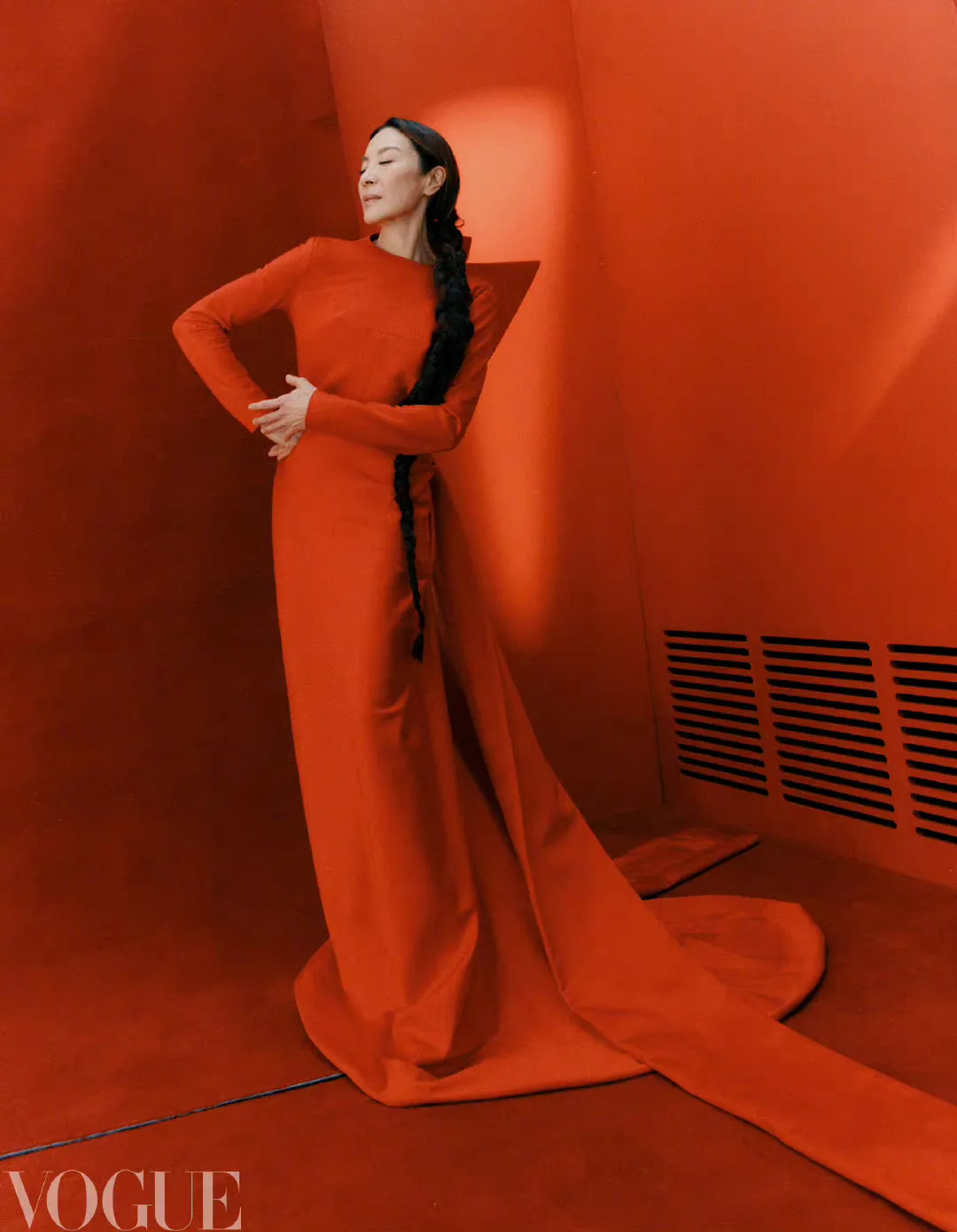 Michelle Yeoh, 'VOGUE' magazine China edition October issue photo | FMV6