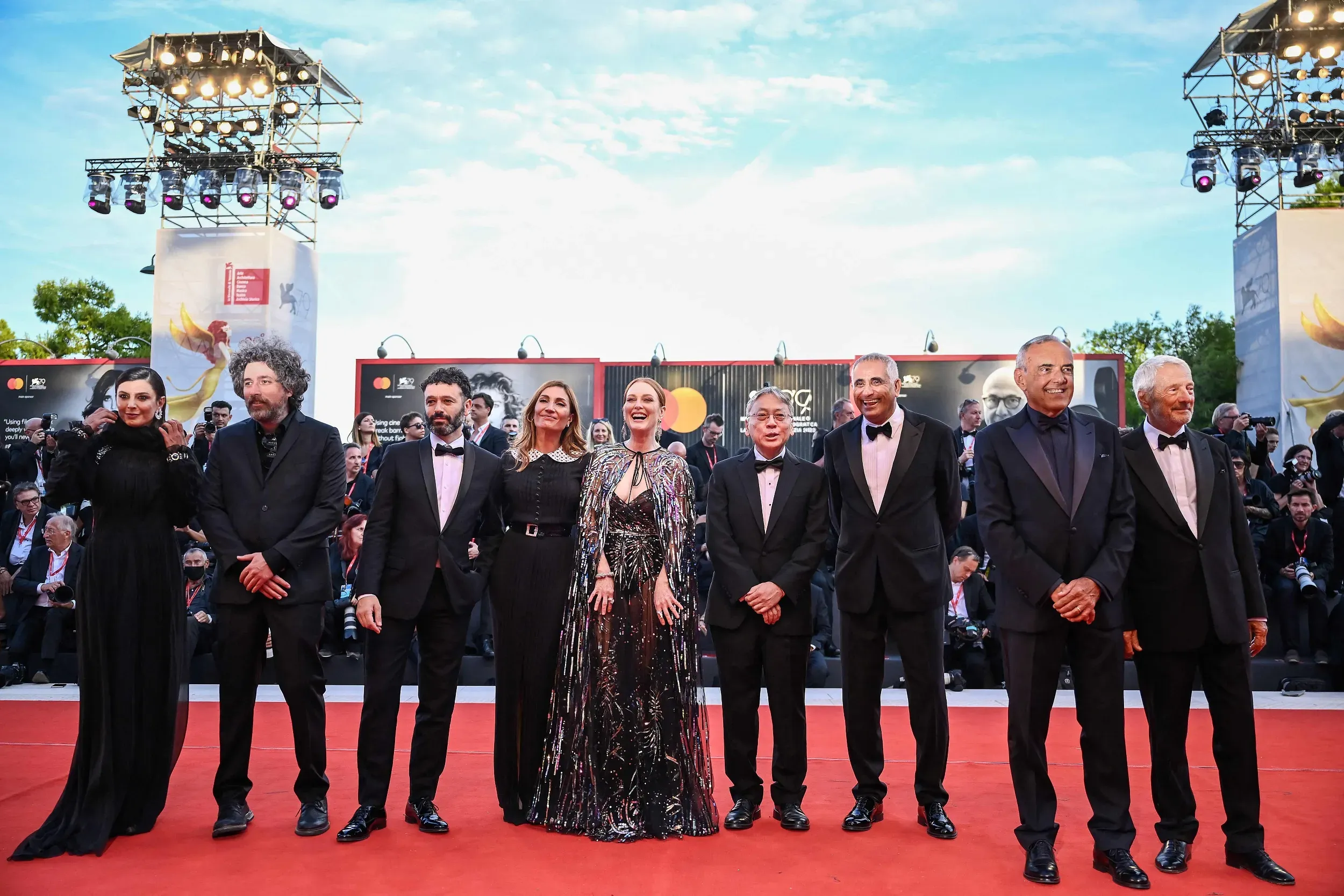 opening-of-the-79th-venice-international-film-festival-julianne-moore-takes-main-competition-jury-down-the-red-carpet-featured