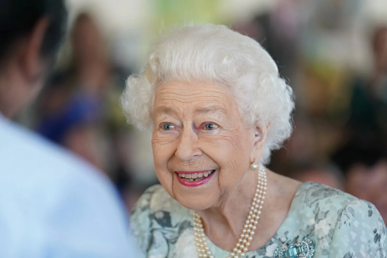 Queen Elizabeth Alexandra Mary Windsor dies at 96 | FMV6