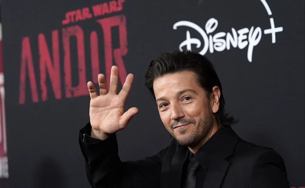 Star Wars spin-off "Andor" held a press conference, Diego Luna and others attended | FMV6