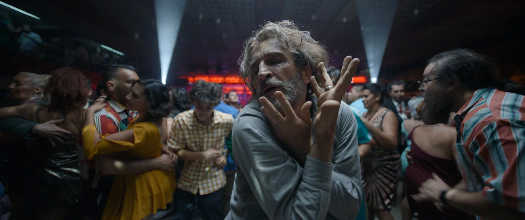 Stills from Alejandro González Iñárritu's new film 'BARDO, False Chronicle of a Handful of Truths‎' | FMV6