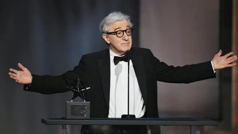 Woody Allen denies retirement | FMV6