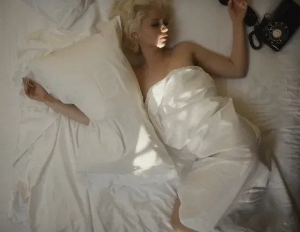 'Blonde' Review: Biopic of Hollywood's No. 1 Sexiest Actress? Bah, disgusting! | FMV6