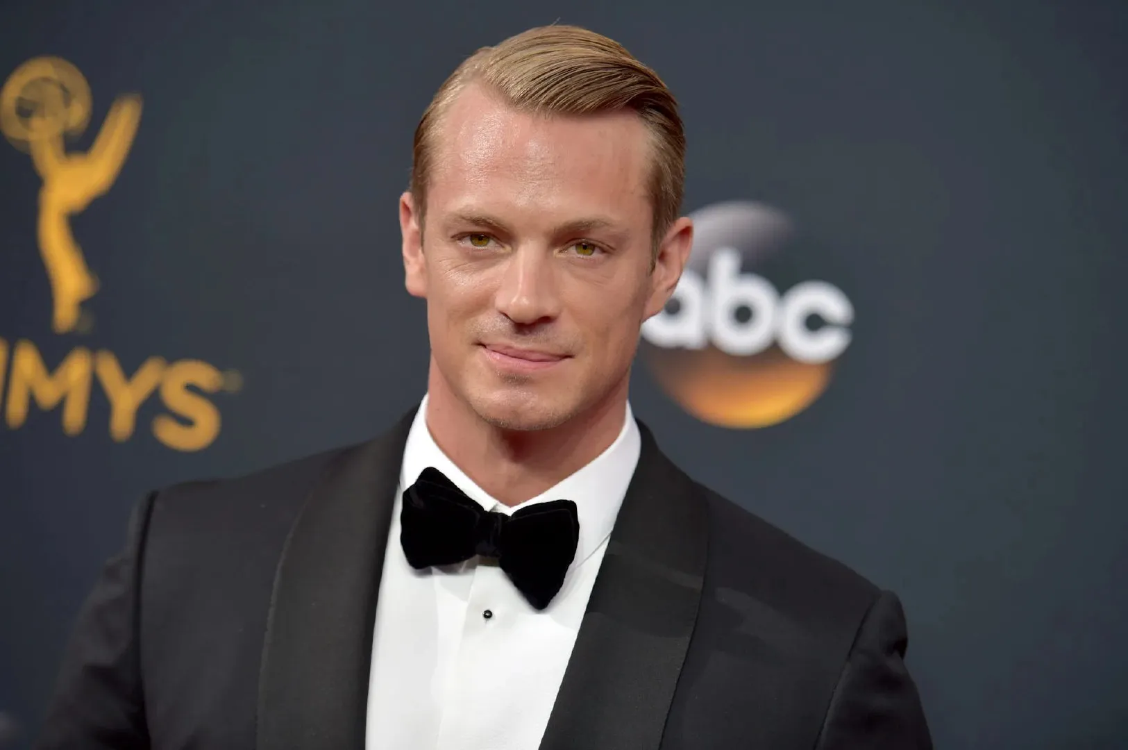 Joel Kinnaman to star in crime action thriller 'The Silent Hour' | FMV6