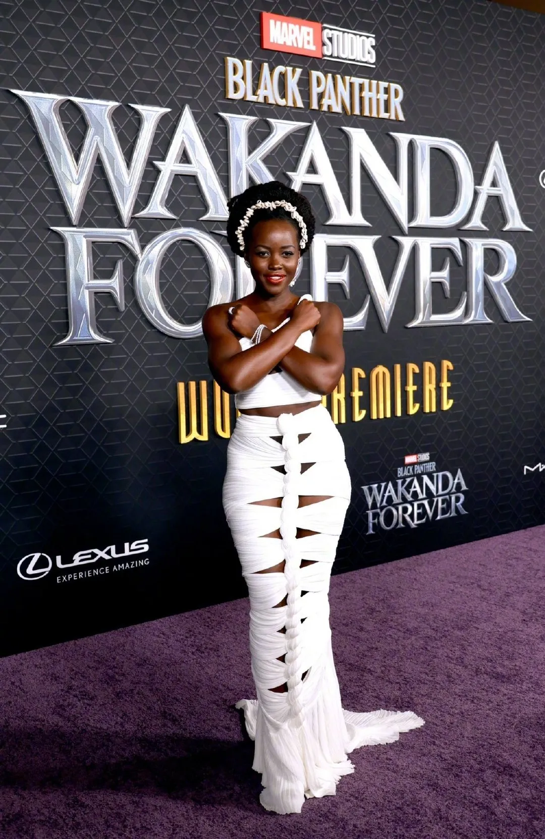 'Nakia' Lupita Nyong'o attends the world premiere of 'Black Panther 2' | FMV6