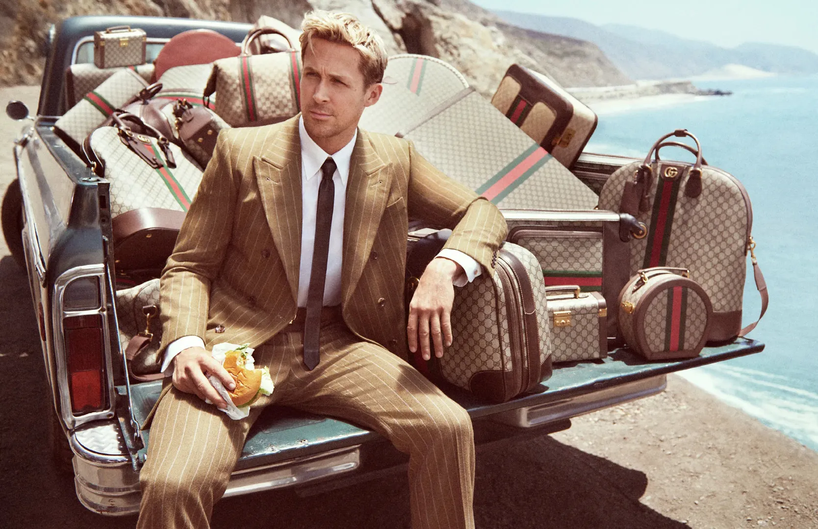 Ryan Gosling's new endorsement photo | FMV6