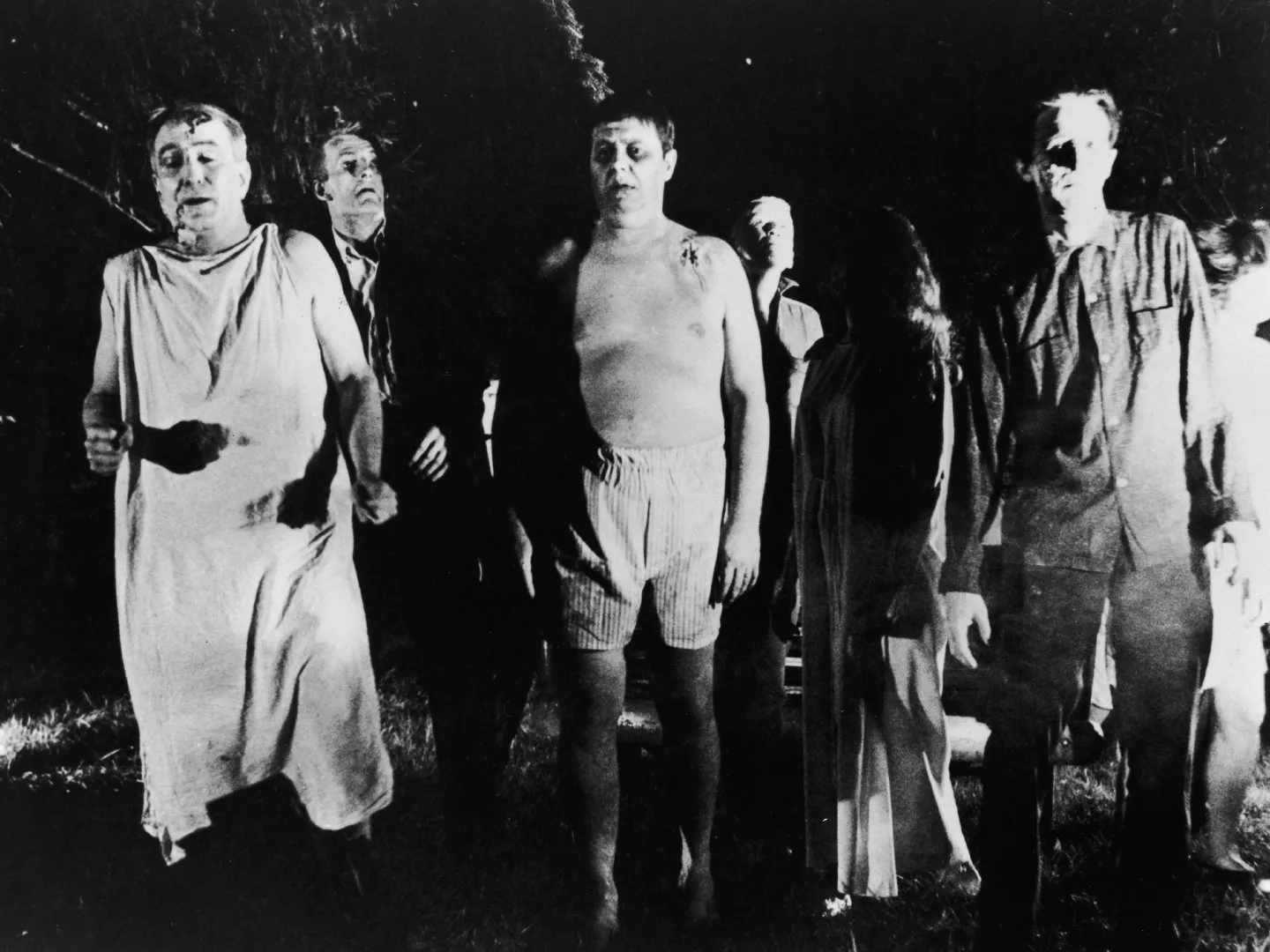 The famous zombie movie 'Night of the Living Dead‎' will make a new version of the live-action film | FMV6