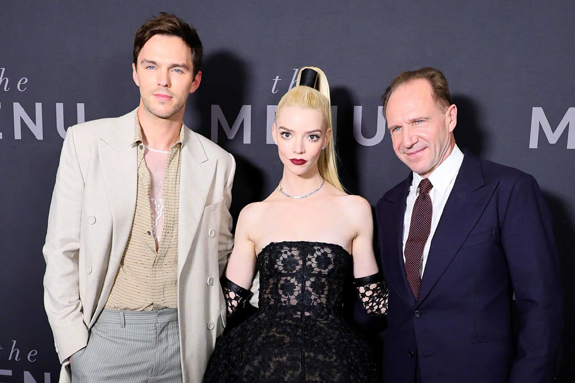 Anya Taylor-Joy, Nicholas Hoult and Ralph Fiennes attend the New York premiere of 'The Menu‎' | FMV6