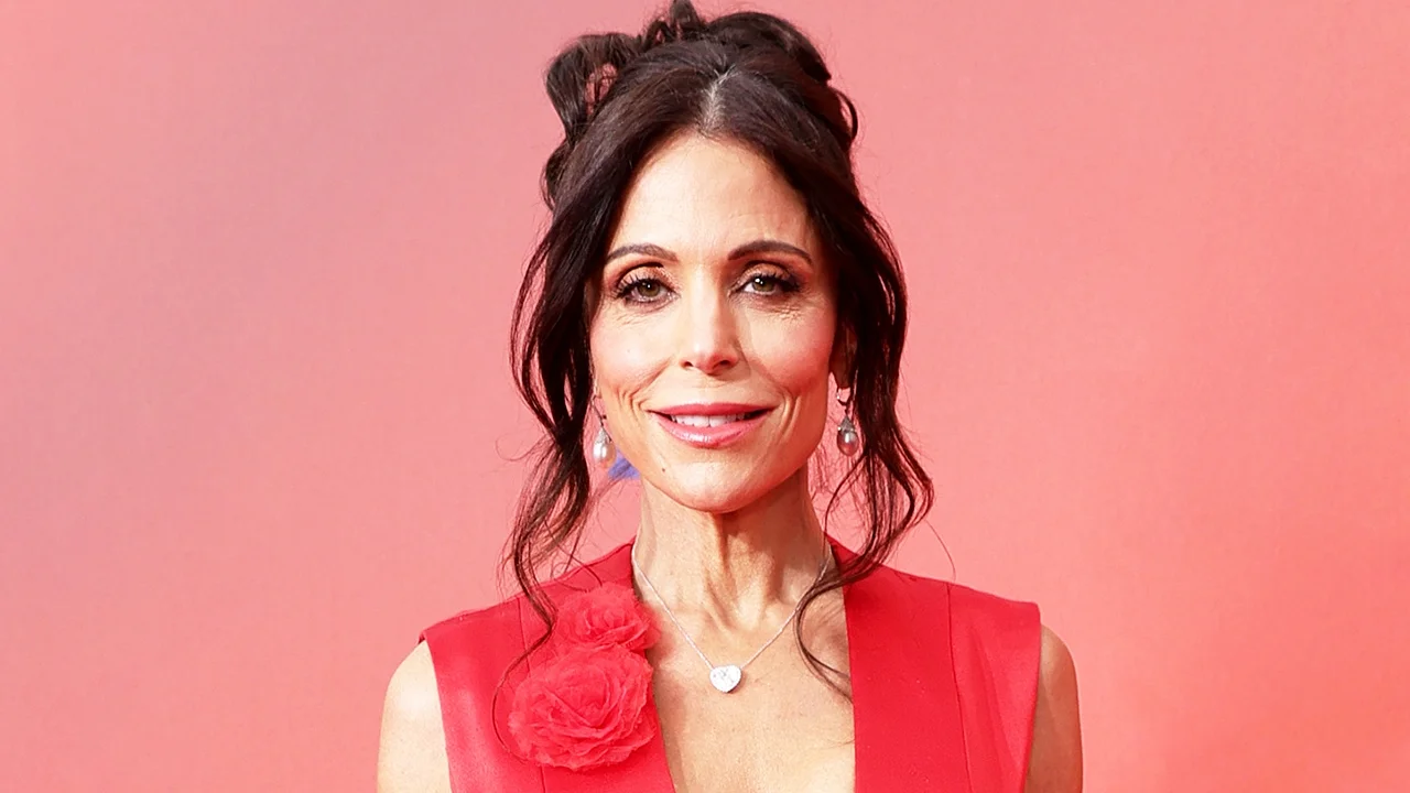 Bethenny Frankel Gets Honest About Plastic Surgery, Calls Out Women for 'Lying About Everything' | FMV6