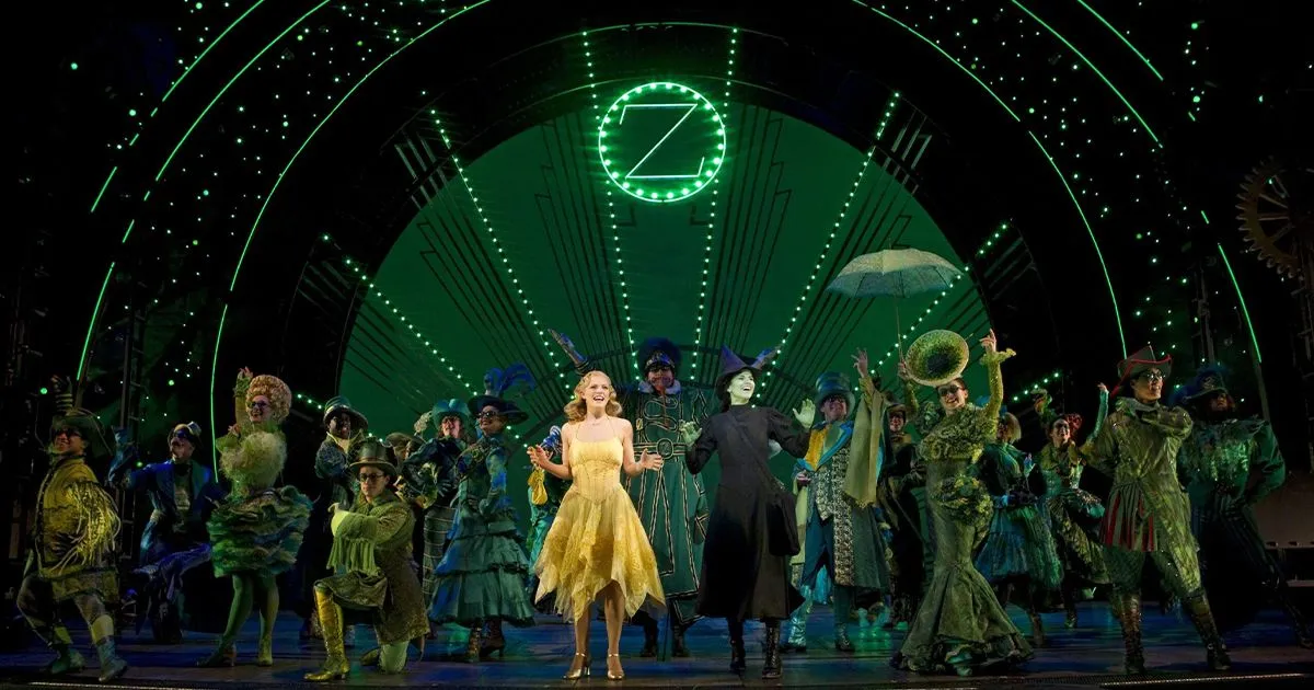 Broadway Veteran Ethan Slater Joins Hit Musical Adaptation 'Wicked‎' as Boq | FMV6