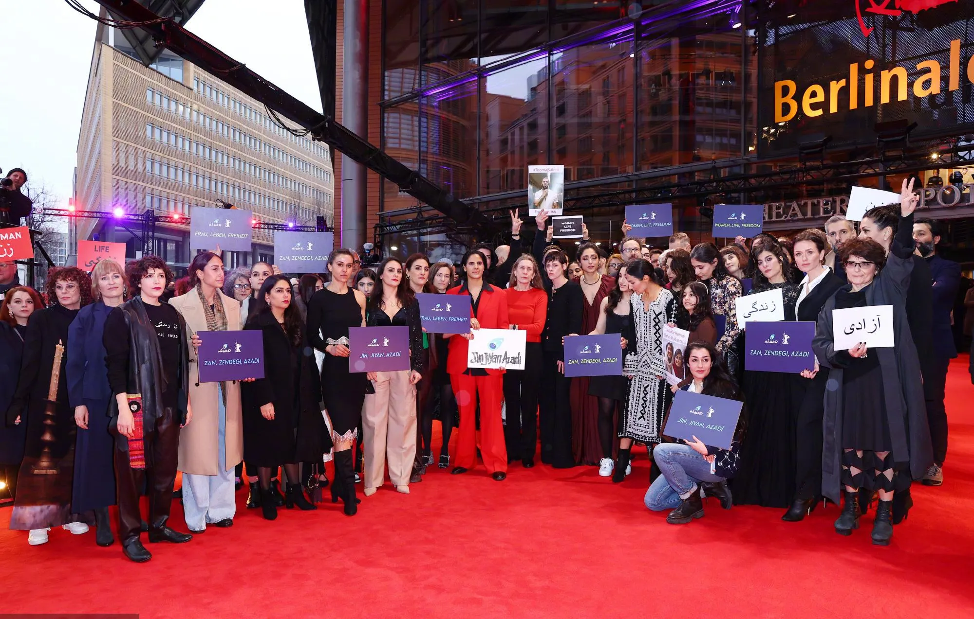 Kristen Stewart, Golshifteh Farahani, Mariette Rissenbeek and more at event in solidarity with Iranian women | FMV6