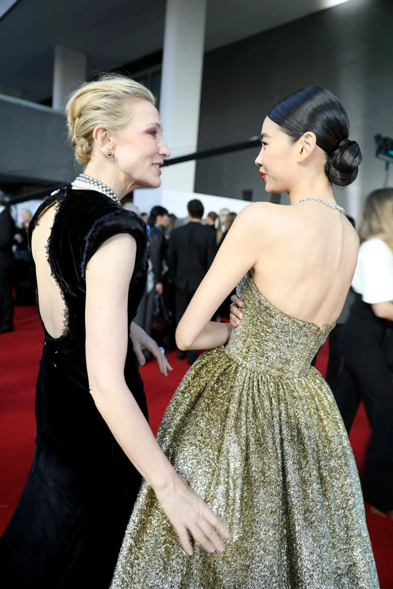 Photo of Cate Blanchett and Hoyeon Jung at the 2023 British Academy Film Awards | FMV6