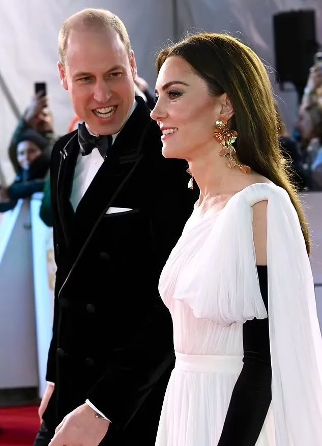Prince William and Princess Kate attend 2023 British Academy Film Awards red carpet | FMV6