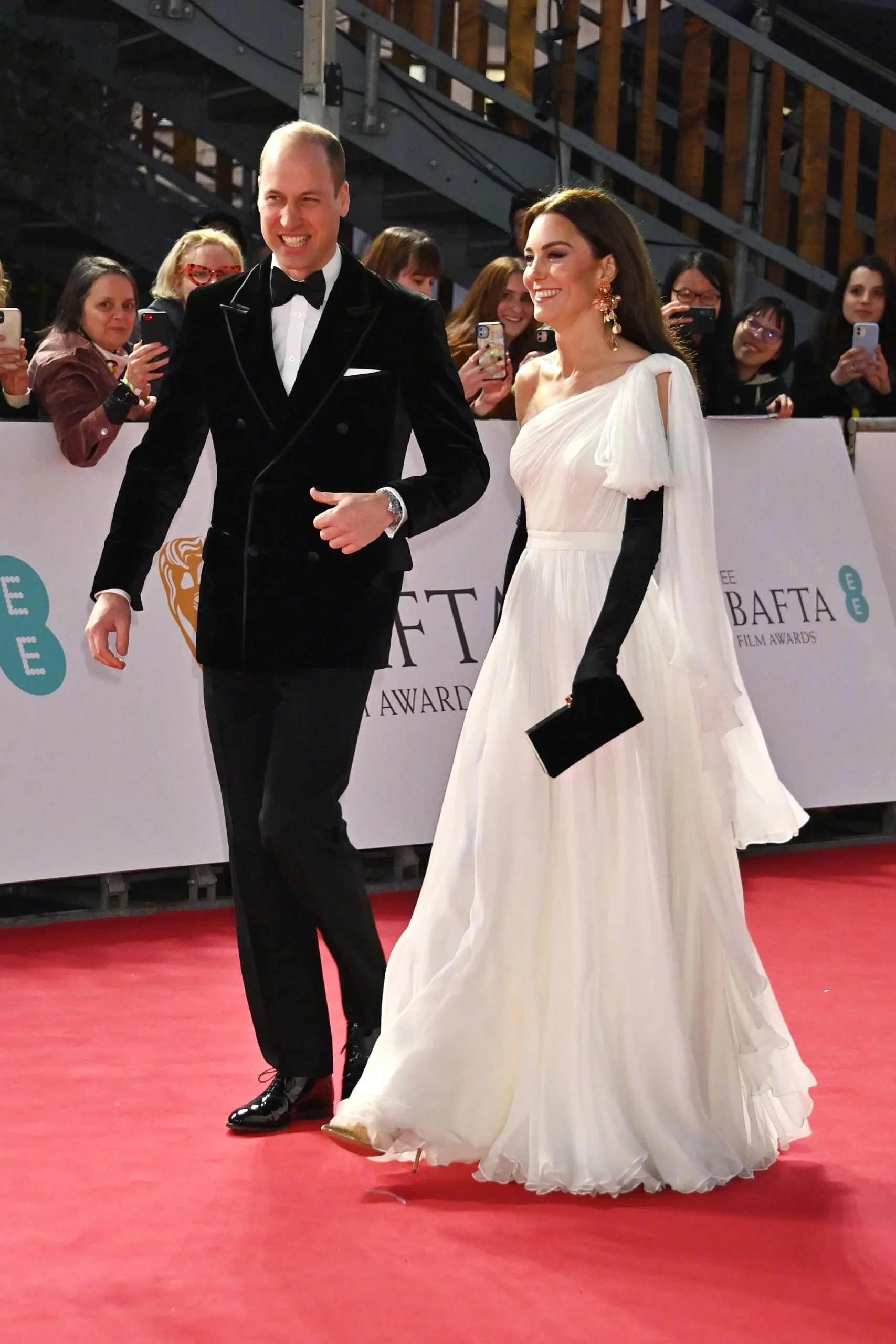 Prince William and Princess Kate attend 2023 British Academy Film Awards red carpet | FMV6