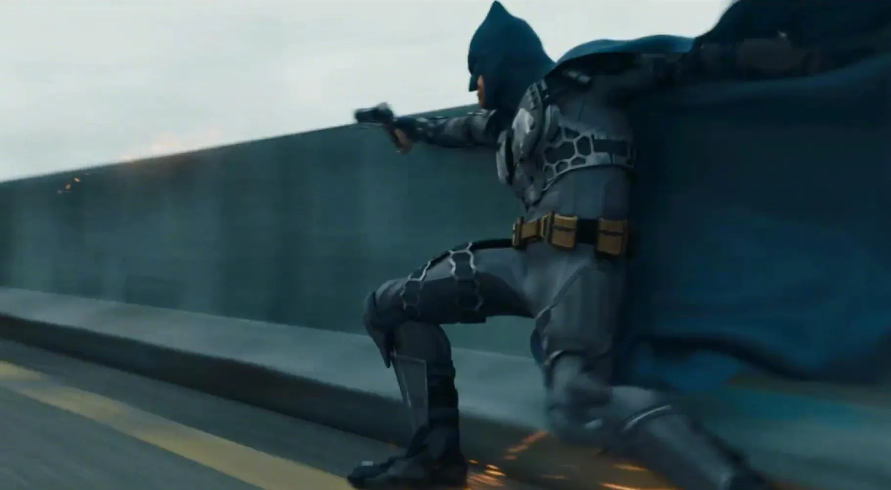 'The Flash' official trailer: Ben Affleck's version of Batman is in action again | FMV6