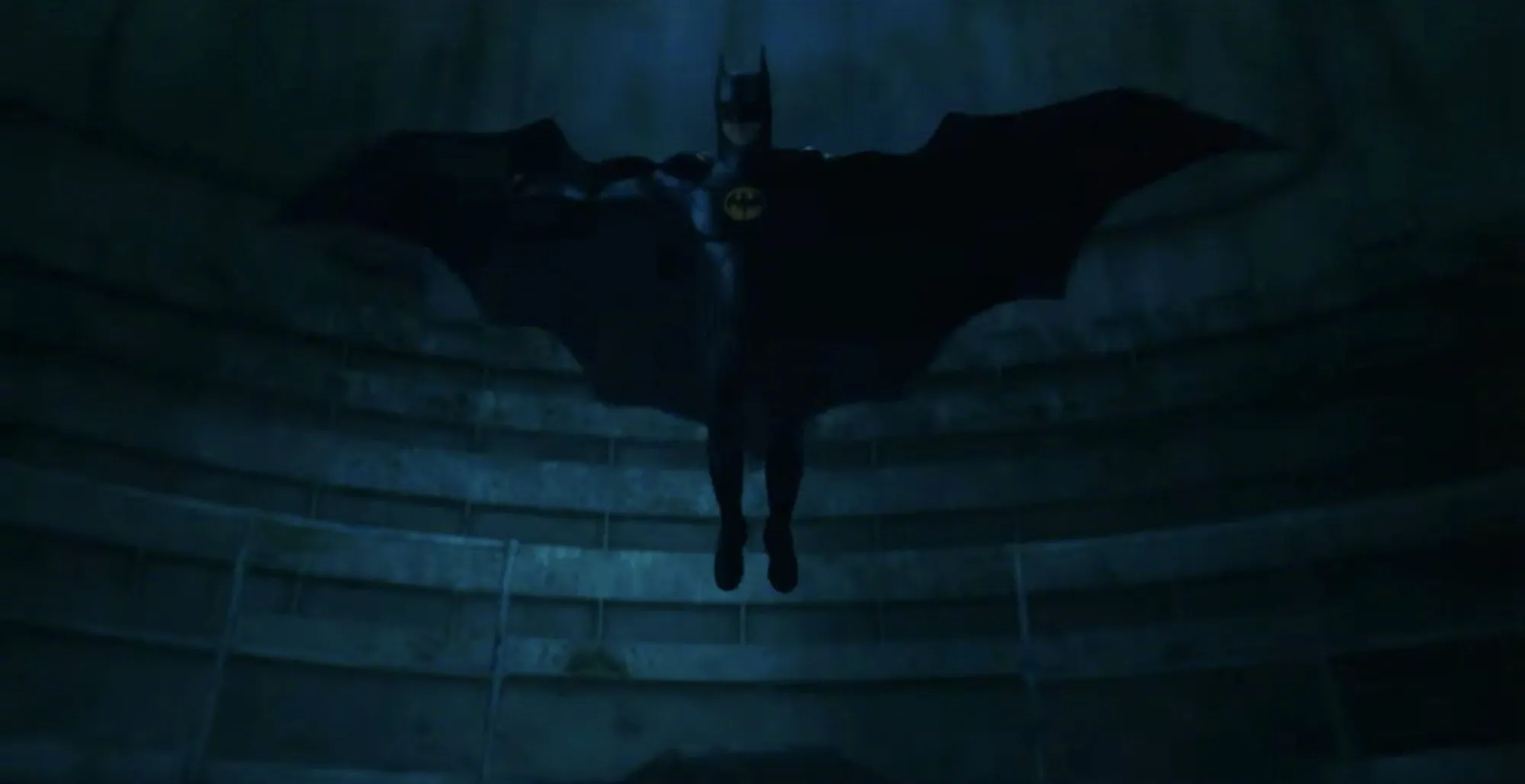 'The Flash' Official Trailer: Michael Keaton's Batman Returns | FMV6